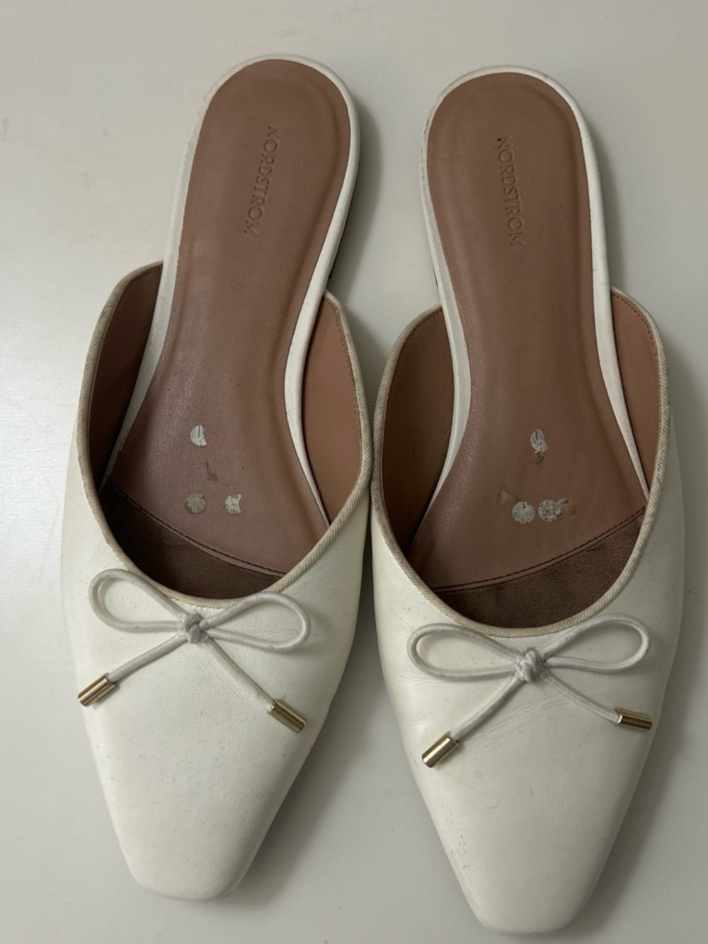 Nordstrom White Leather Bow-Trim Slide Mules